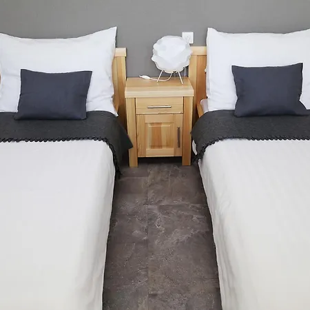 Banik Hotel 3*